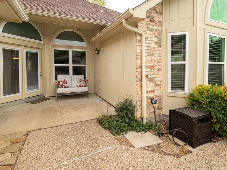 3410 Los Alamos Ln — Photo 30