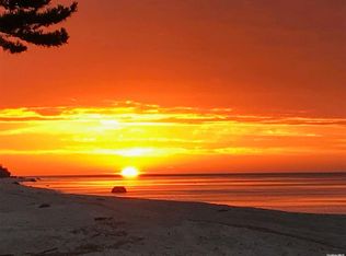 21 Cedar Rd, Wading River, NY 11792