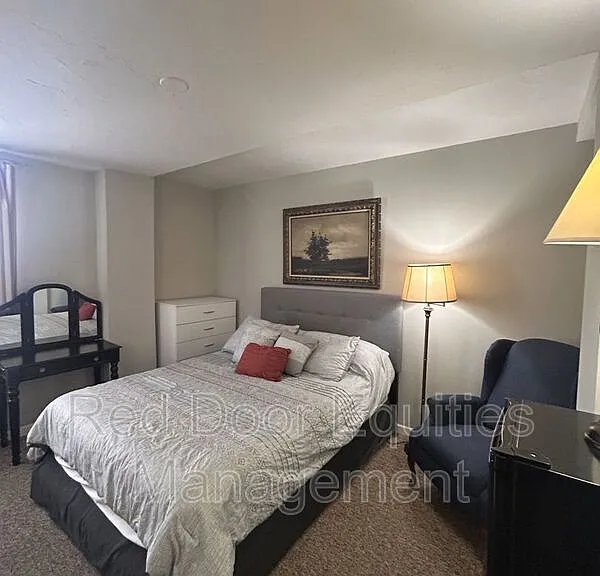 123 N Broad St #405 — Photo 4