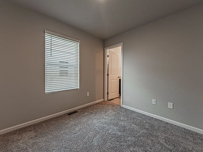 10653 Columbine St — Photo 14
