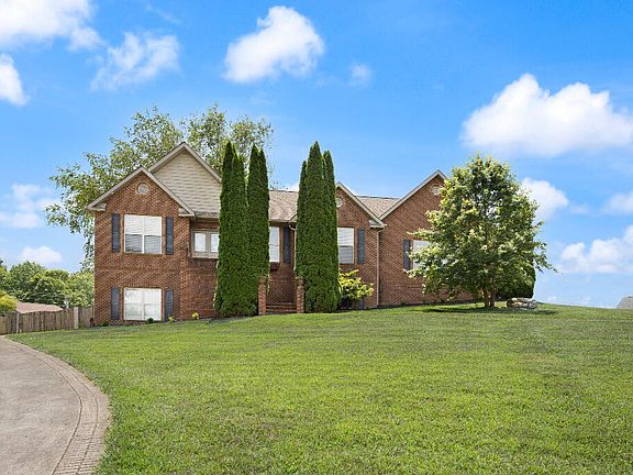 2nd image of 205 Kolsons Landing Dr