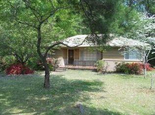 714 Park Rd, Pleasant Grove, AL 35127