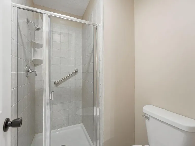 11804 Oakmont St — Photo 25