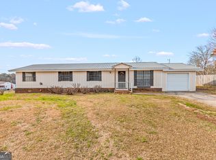 115 Valley View Ct, Tyrone, GA 30290