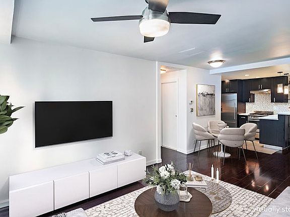 3rd image of 305 E 40th St APT 14M