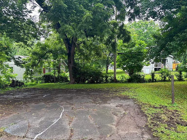 7221 Park Ave — Photo 16