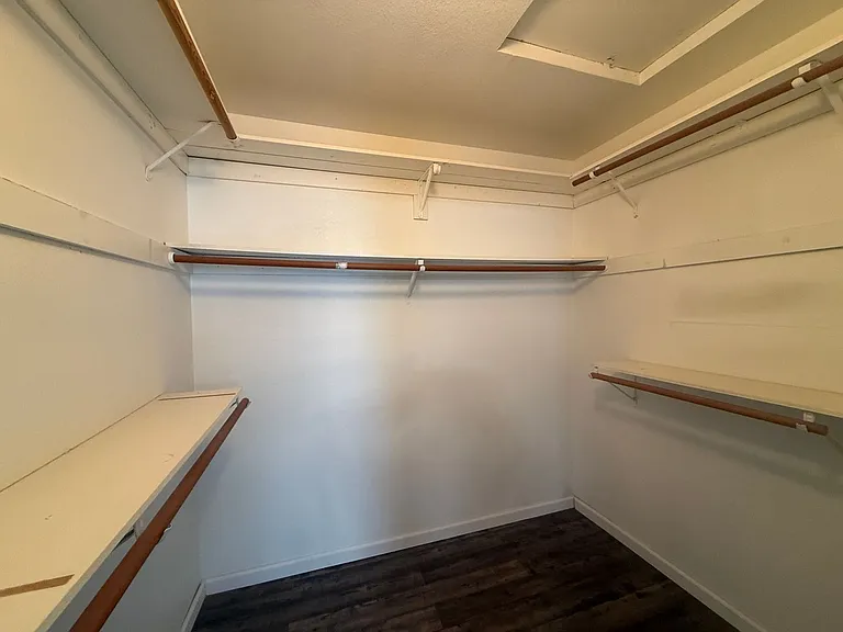 1105 S Jeffrey Ct — Photo 14