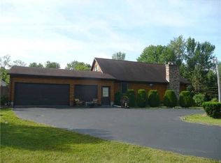 515 Gates Greece Townline Rd, Gates, NY 14606