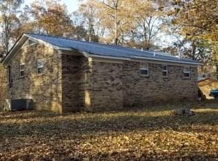 215 Kiddy Rd, Selmer, TN 38375