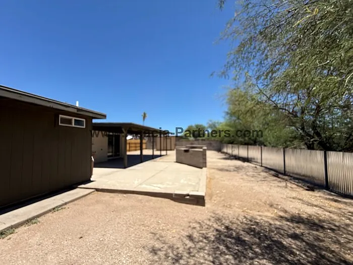 3243 W Bartlett Pl — Photo 17