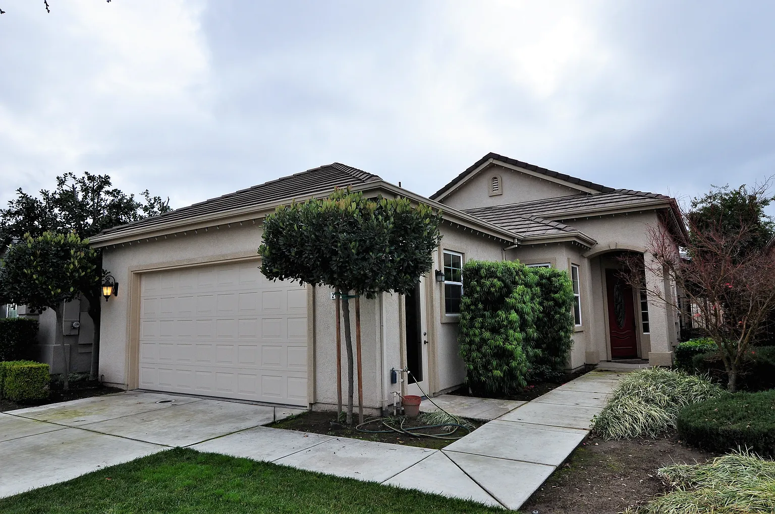 2481 Cypress Point Dr photo 1
