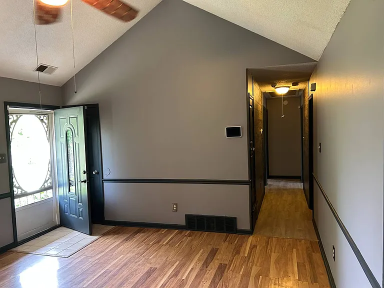 6823 Northknoll Cv — Photo 18