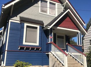 1204 NE 75th St, Seattle, WA 98115