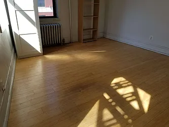 Rented by Dorit Avidar, LREB