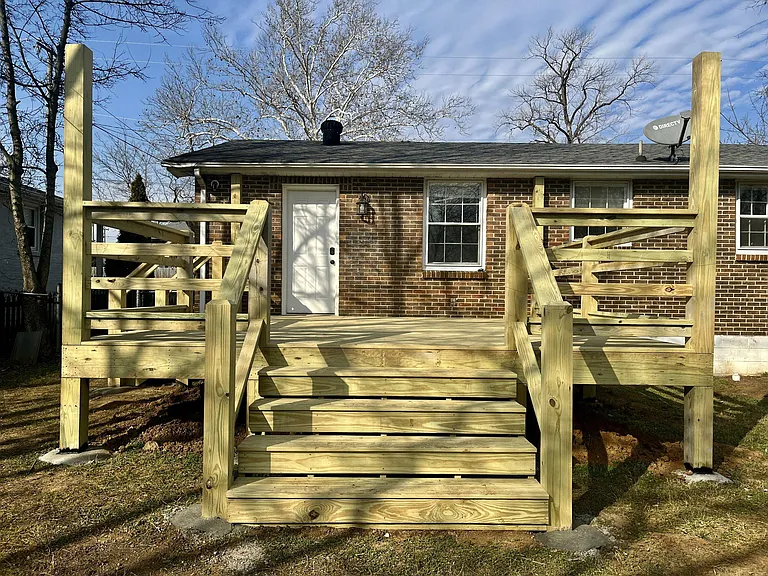322 Arrington St — Photo 15