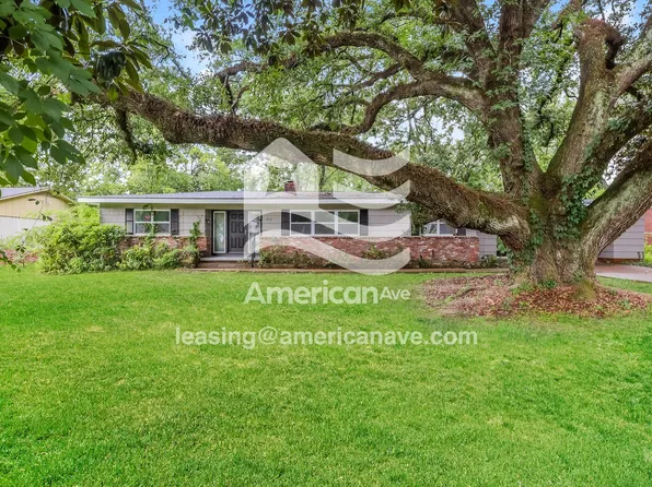 1413 E Northside Dr, Jackson, MS 39211