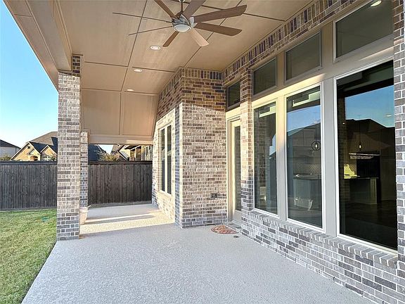 5th image of 15223 Wild Plum Thicket Ln
