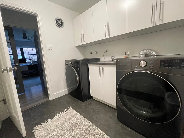 3928 E Evans Ave — Photo 10