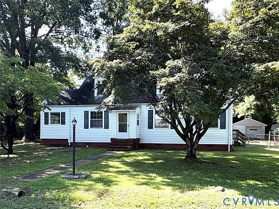 2nd image of 4211 Briarwood Dr