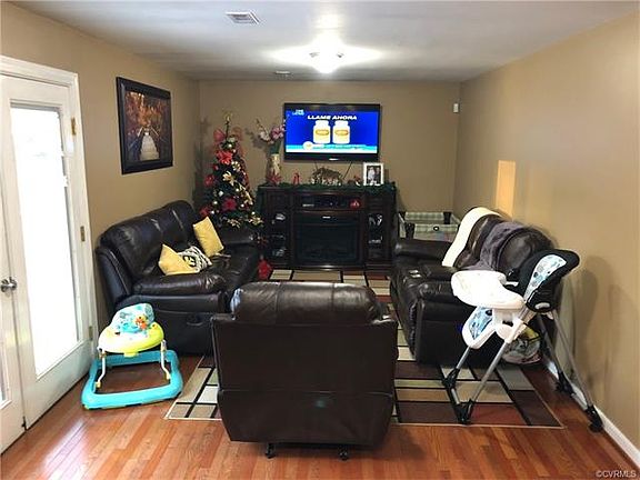 5th image of 5014 Douglas Ave