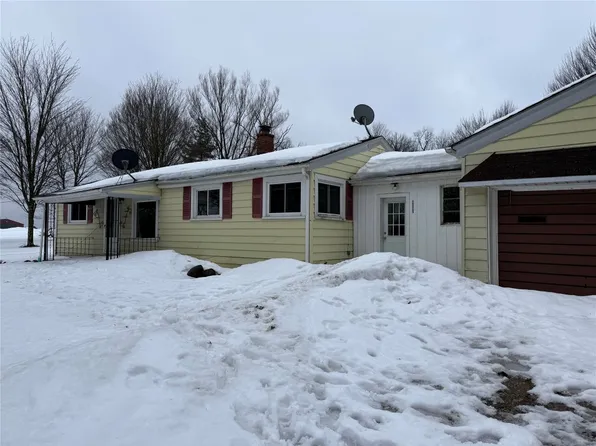 (undisclosed Address), North East, PA 16428