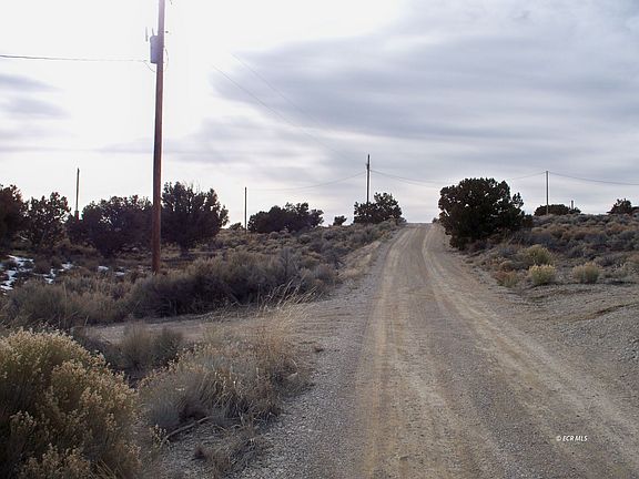 3rd image of 1938 Lee Ave