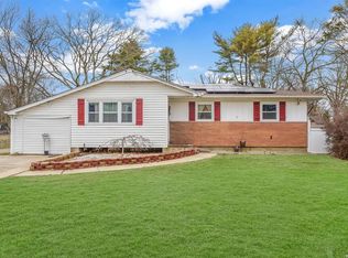13 Myrtle Ave, Brentwood, NY 11717