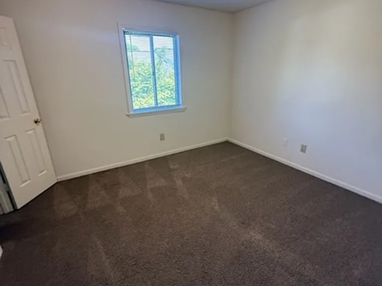 605 Sunset Ave — Photo 6