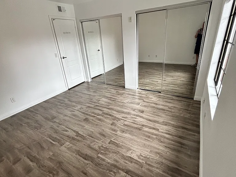 12015 Alta Carmel Ct #305 — Photo 3