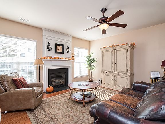4th image of 8975 Kirkley View Ct #89