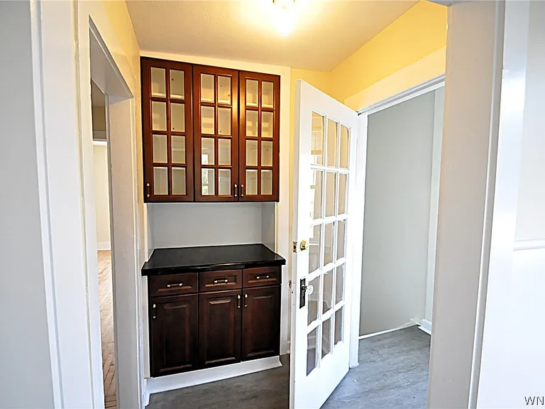 8525 Main St — Photo 7