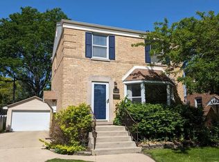 18 S Ridge Ave, Arlington Heights, IL 60005