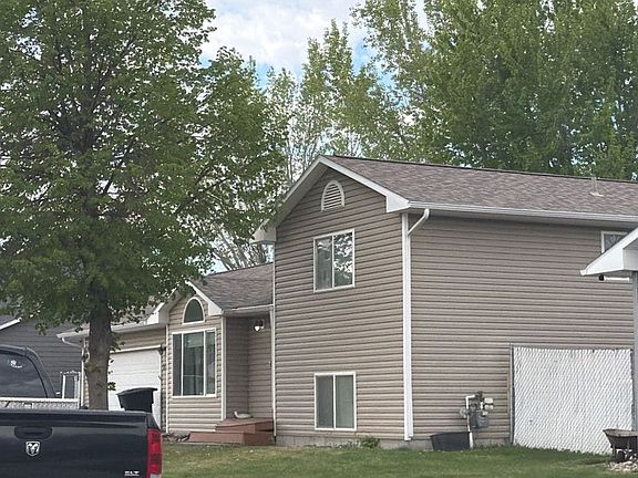 3rd image of 1232 Frost St