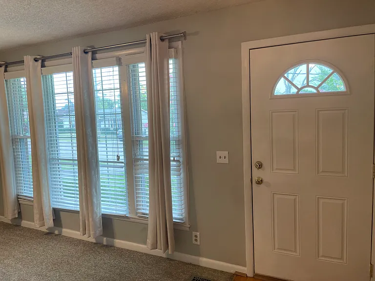 2817 Galesburg Dr — Photo 14