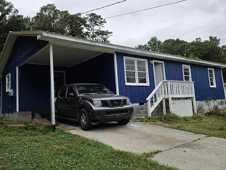 118 Peach St — Photo 1