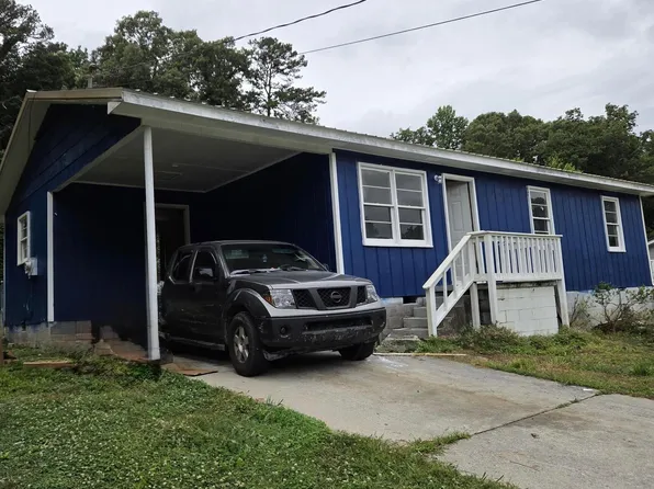 118 Peach St, Trion, GA 30753