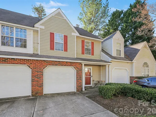 4557 Antelope Ln, Charlotte, NC 28269