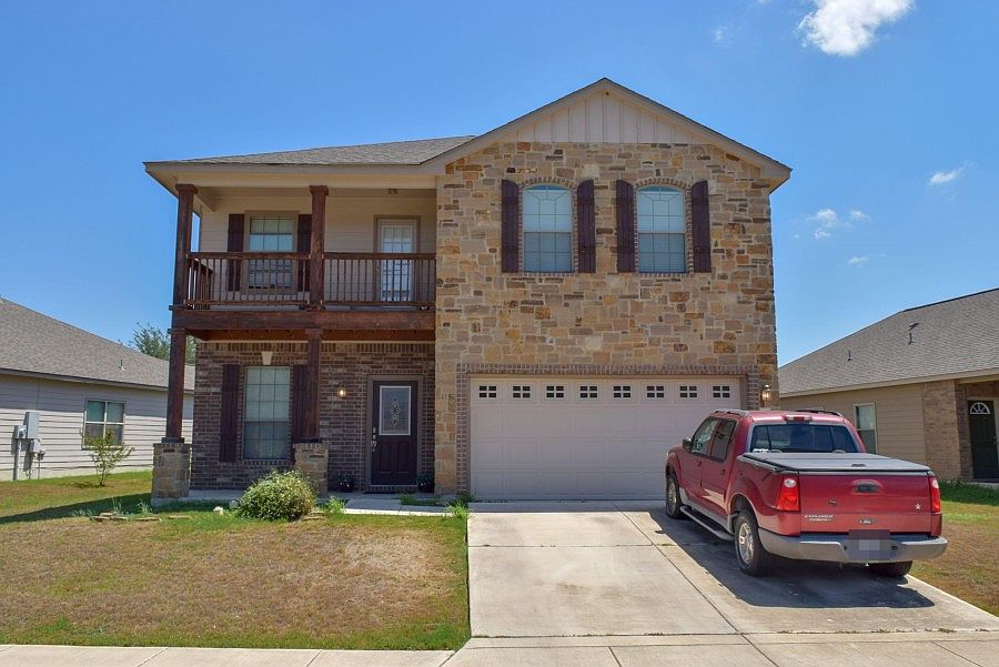 1st image of 236 Town Creek Way