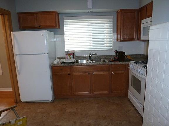 5th image of 4214 N Parkside Ave