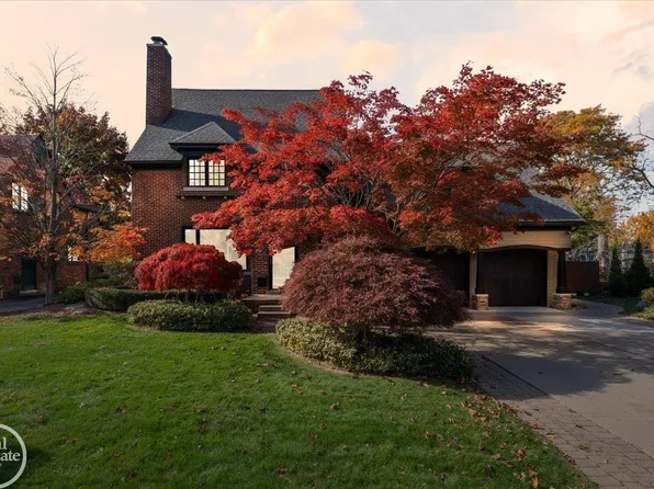 136 S Wilson Blvd, Mount Clemens, MI 48043