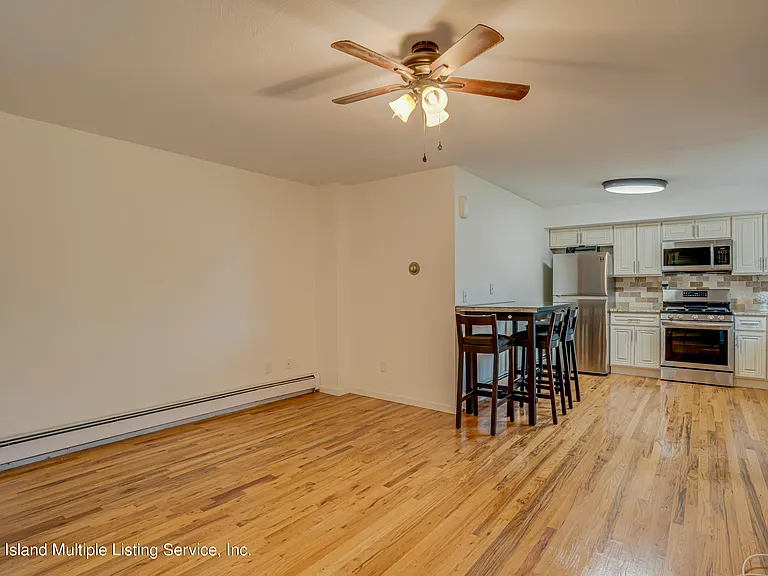 307 S Railroad St — Photo 6