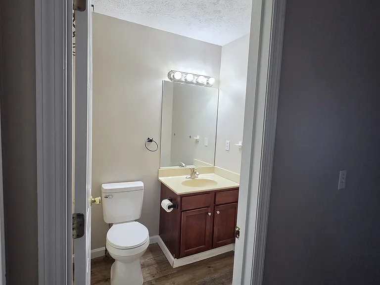 1057 Blackwell Ct #2 — Photo 8