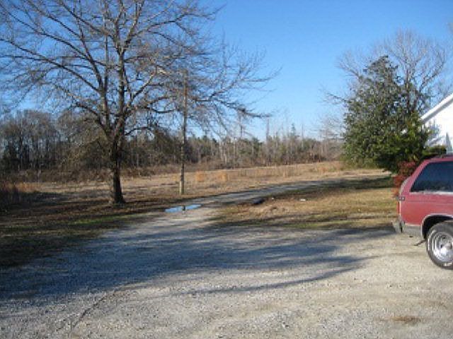 2nd image of 170 Tbd
