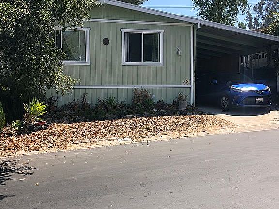 3rd image of 23777 Mulholland Hwy Space 144