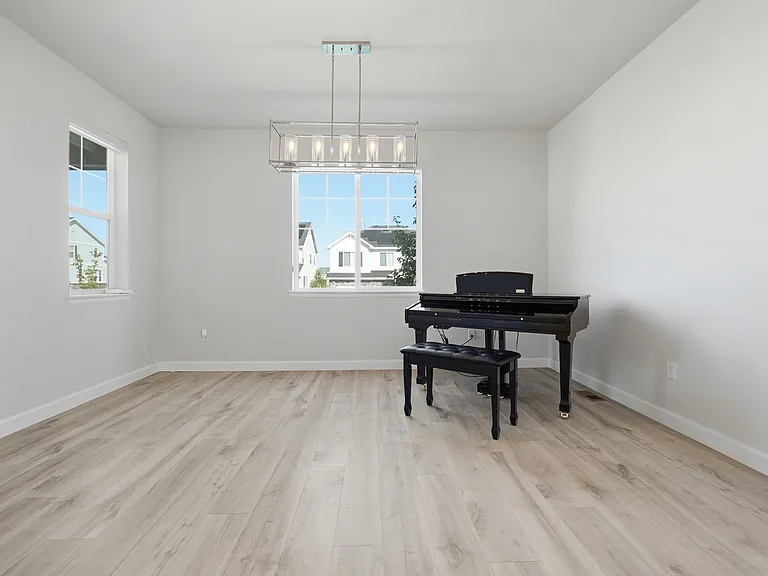 27615 E Geddes Pl — Photo 12