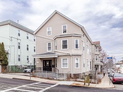271 Mulberry St, Fall River, MA, 02721