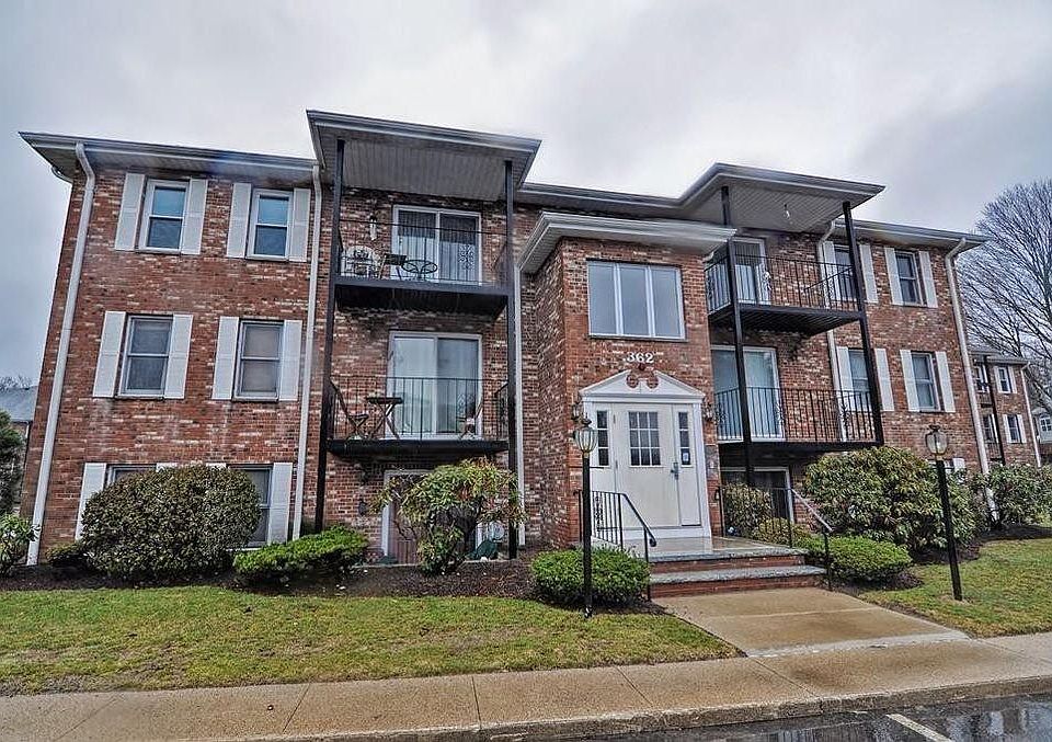 Building front entrance