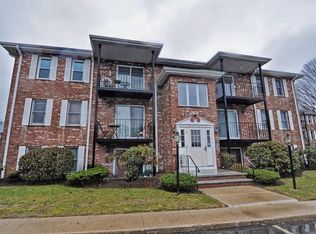 362 Neponset St APT F, Canton, MA 02021