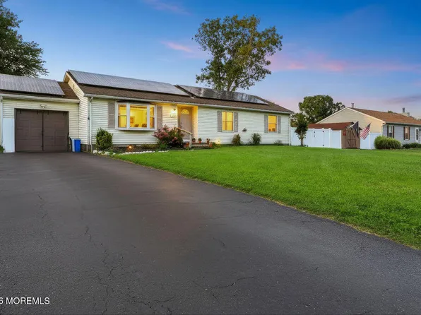 1717 1st Avenue, Toms River, NJ 08757