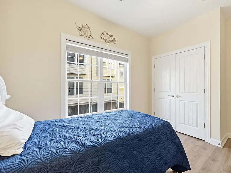 215 Summerwinds Pl — Photo 10